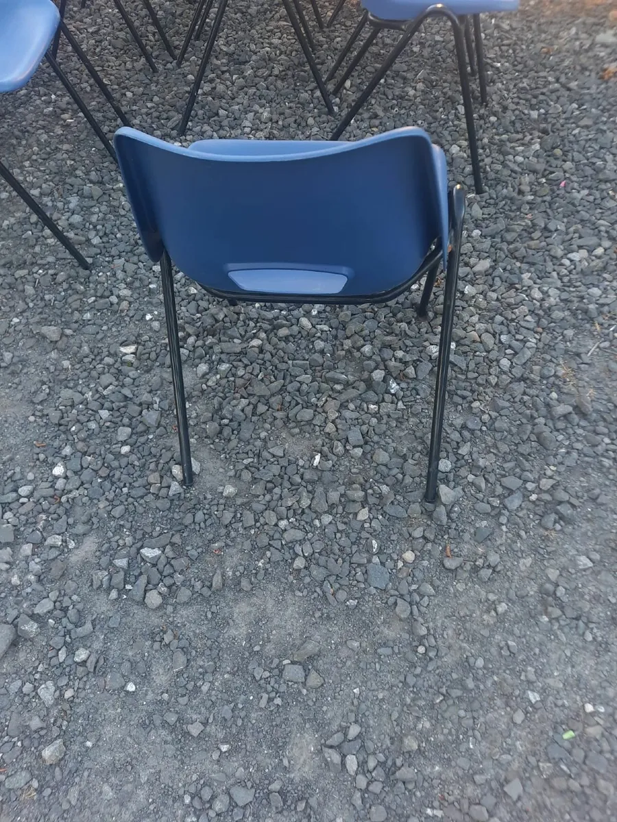 Poly chairs - Image 3