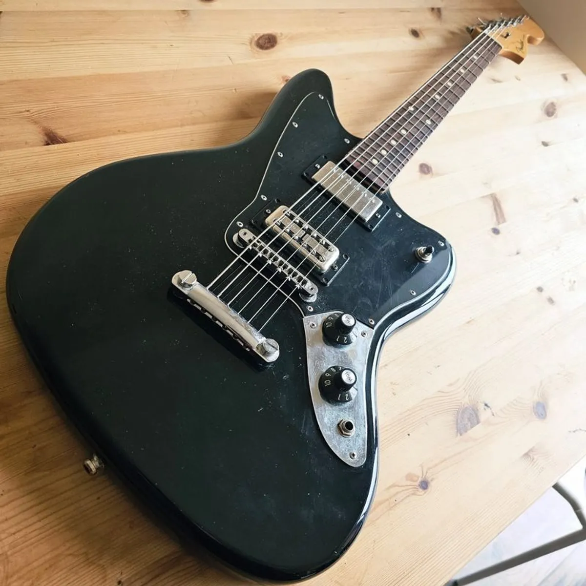 Fender Jaguar Guitar - Image 4