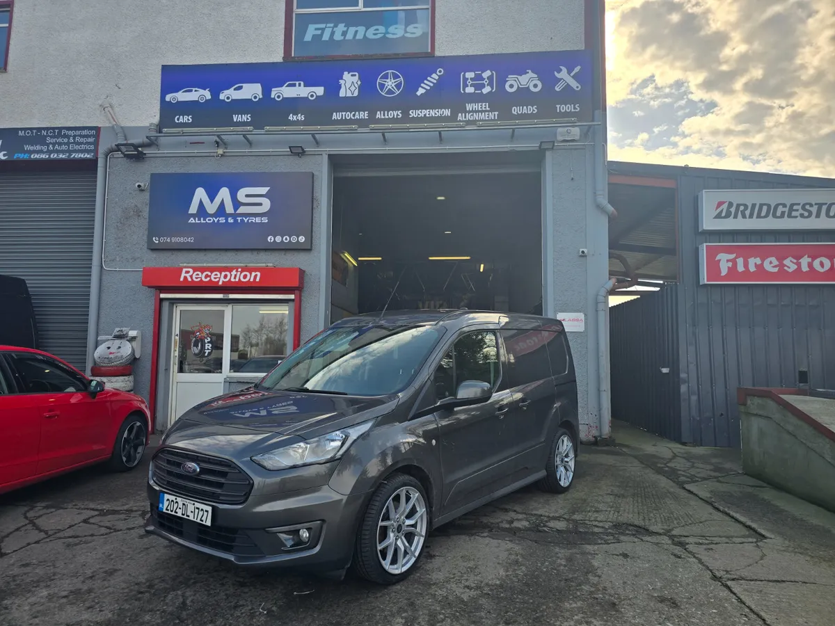 18" 19" Ford Focus RS New Style - Image 1