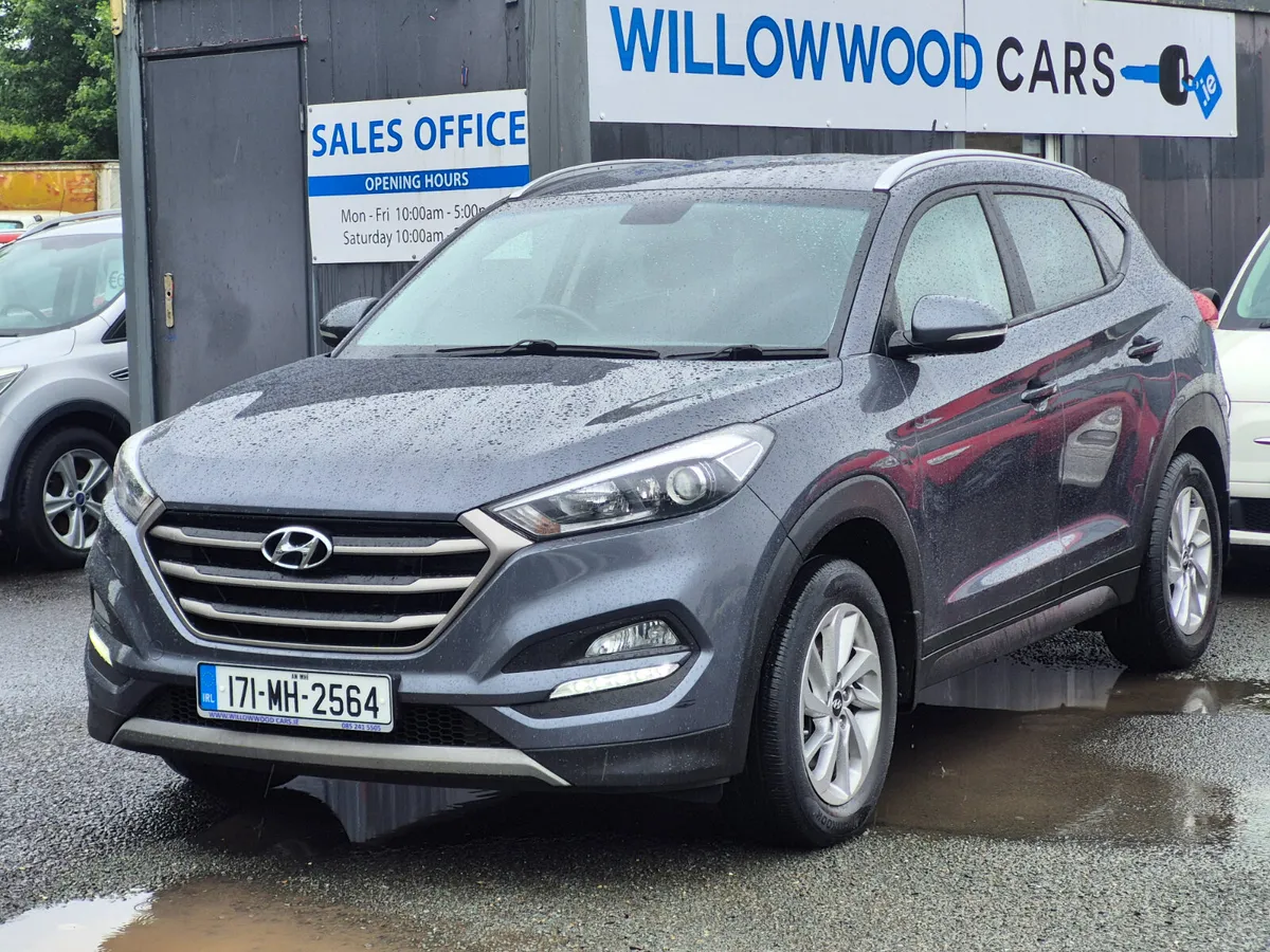 Hyundai Tucson 1.7crdi comfort plus 2017 - Image 1