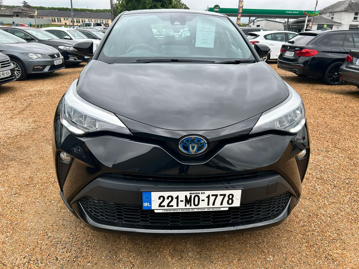 Toyota CHR ICON petrol hybrid - Image 2