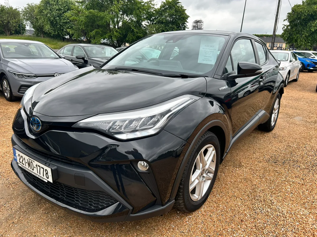 Toyota CHR ICON petrol hybrid - Image 3