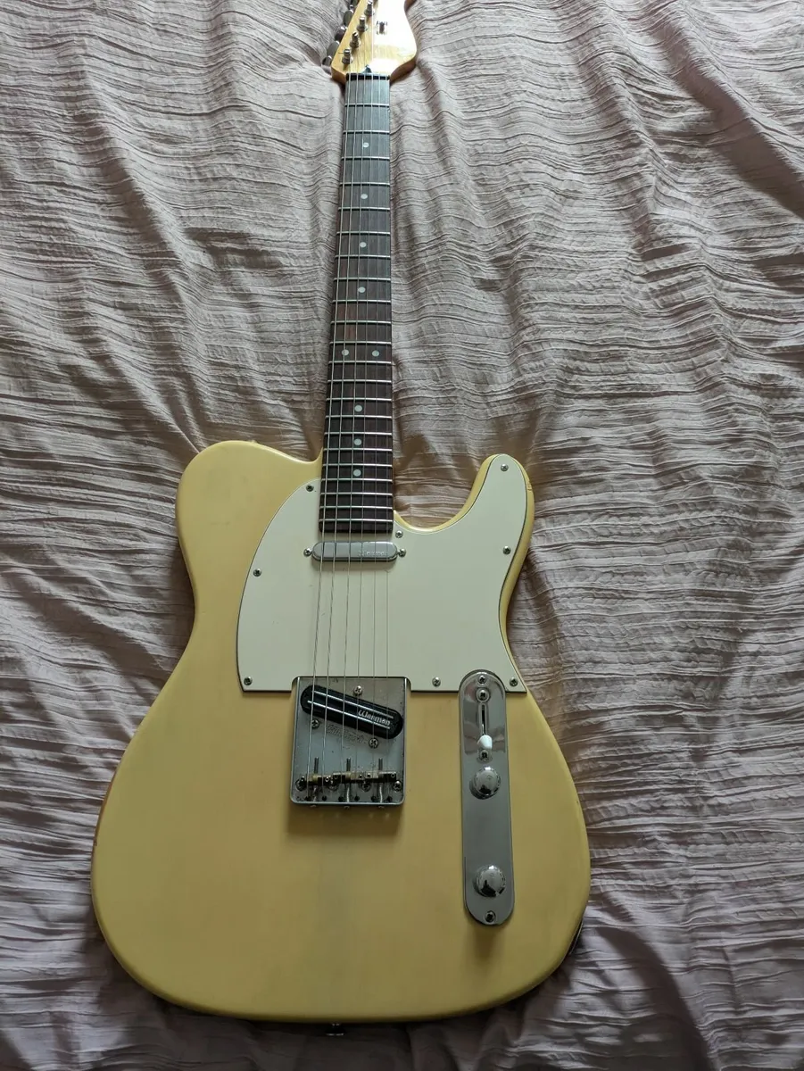 GUITAR - Image 1