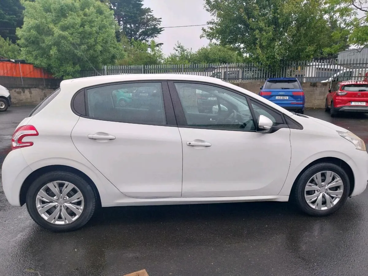 Peugeot 208, NEW NCT 12/25 - Image 2