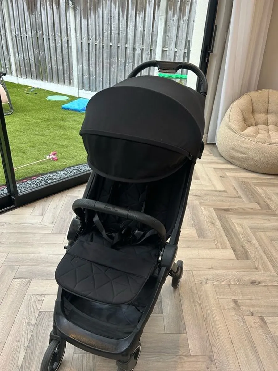 Silvercross Clic Stroller - Black - Image 2