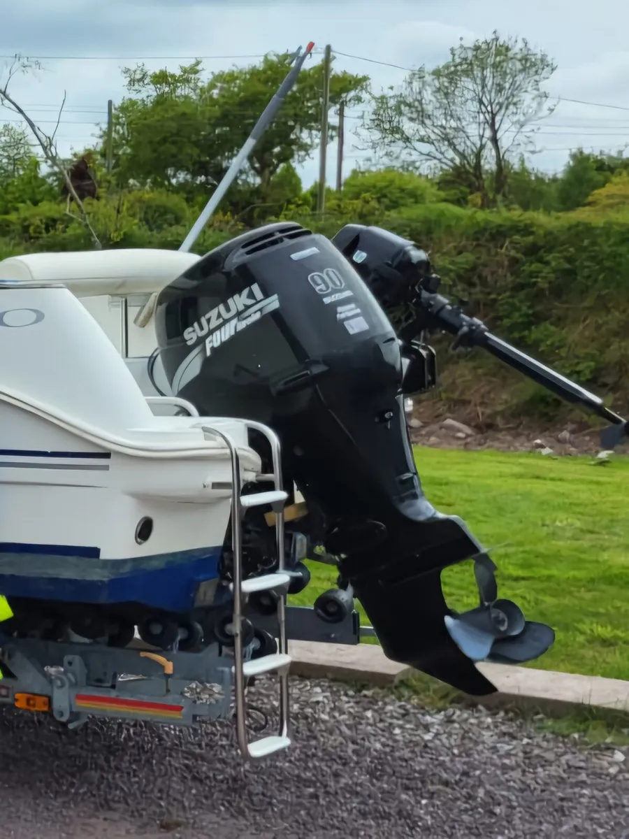 Boat engine - Image 4