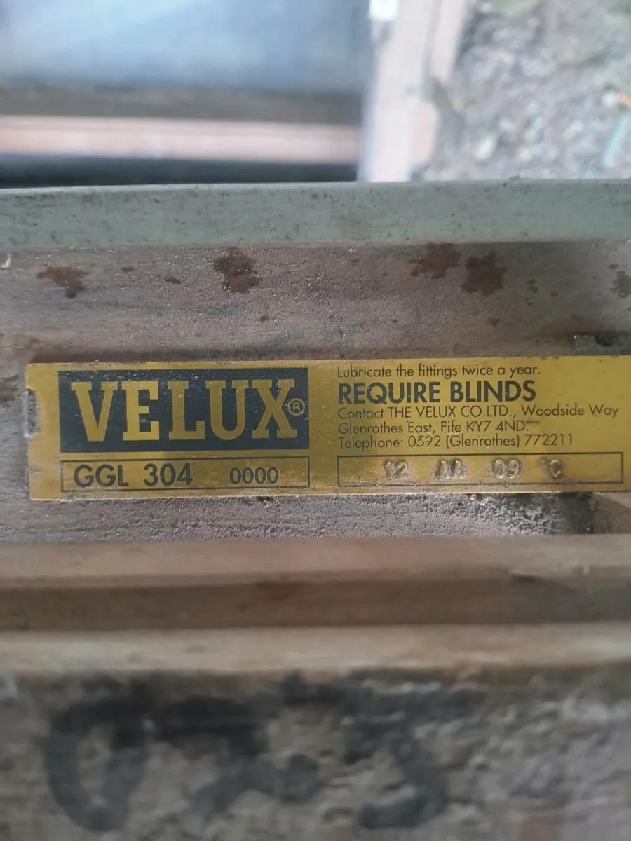 Two velux windows for sale.. - Image 2
