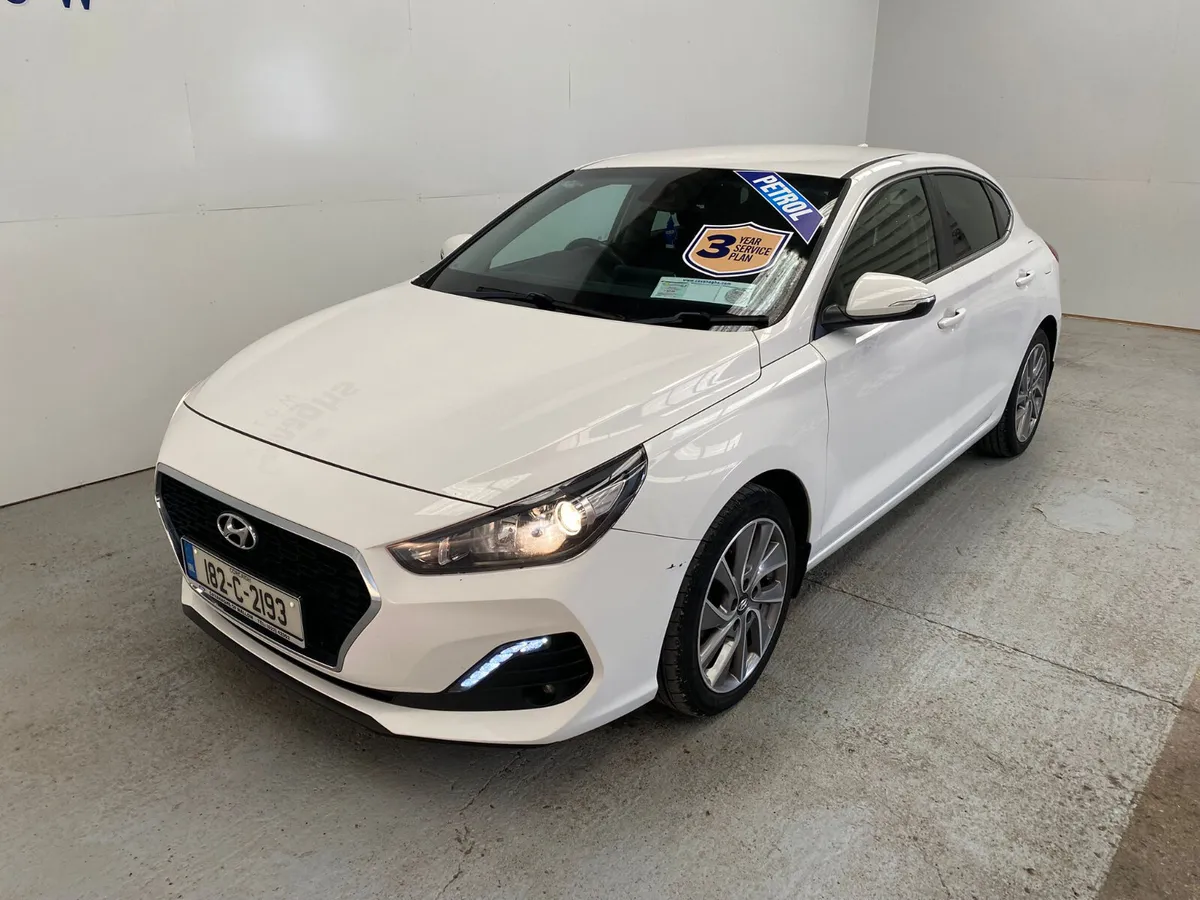 2018 HYUNDAI  I30 FASTBACK PETROL 5DR - Image 1