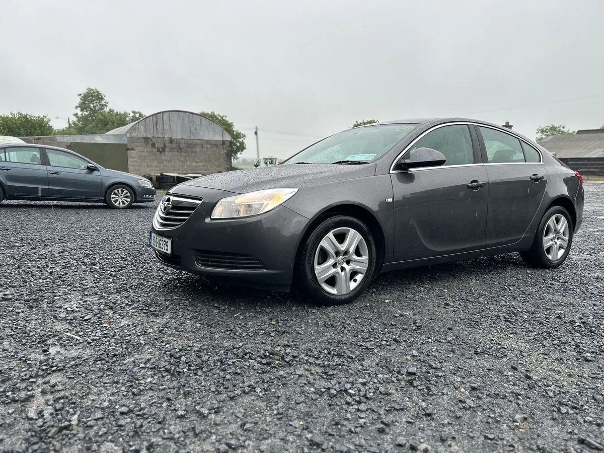 2012 open insignia 2 L diesel - Image 2
