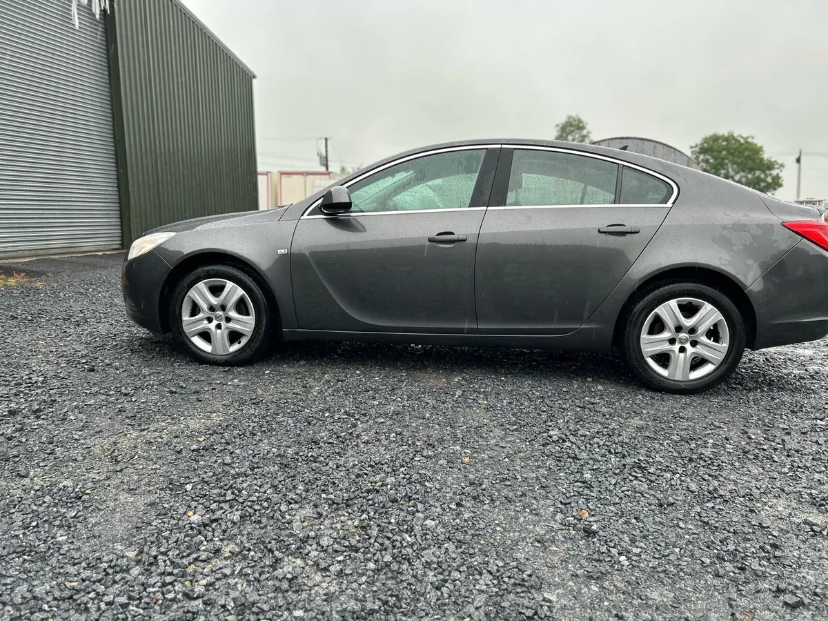2012 open insignia 2 L diesel - Image 3