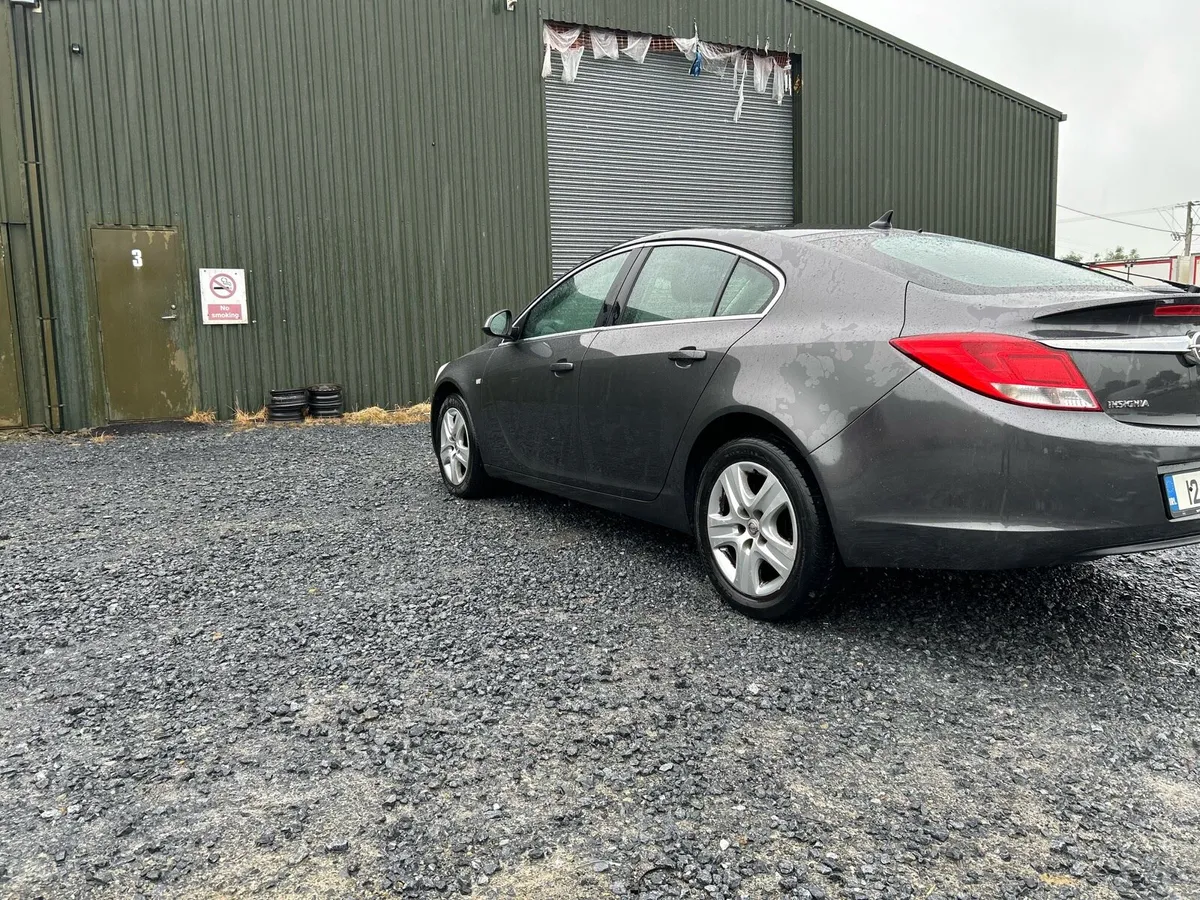 2012 open insignia 2 L diesel - Image 4