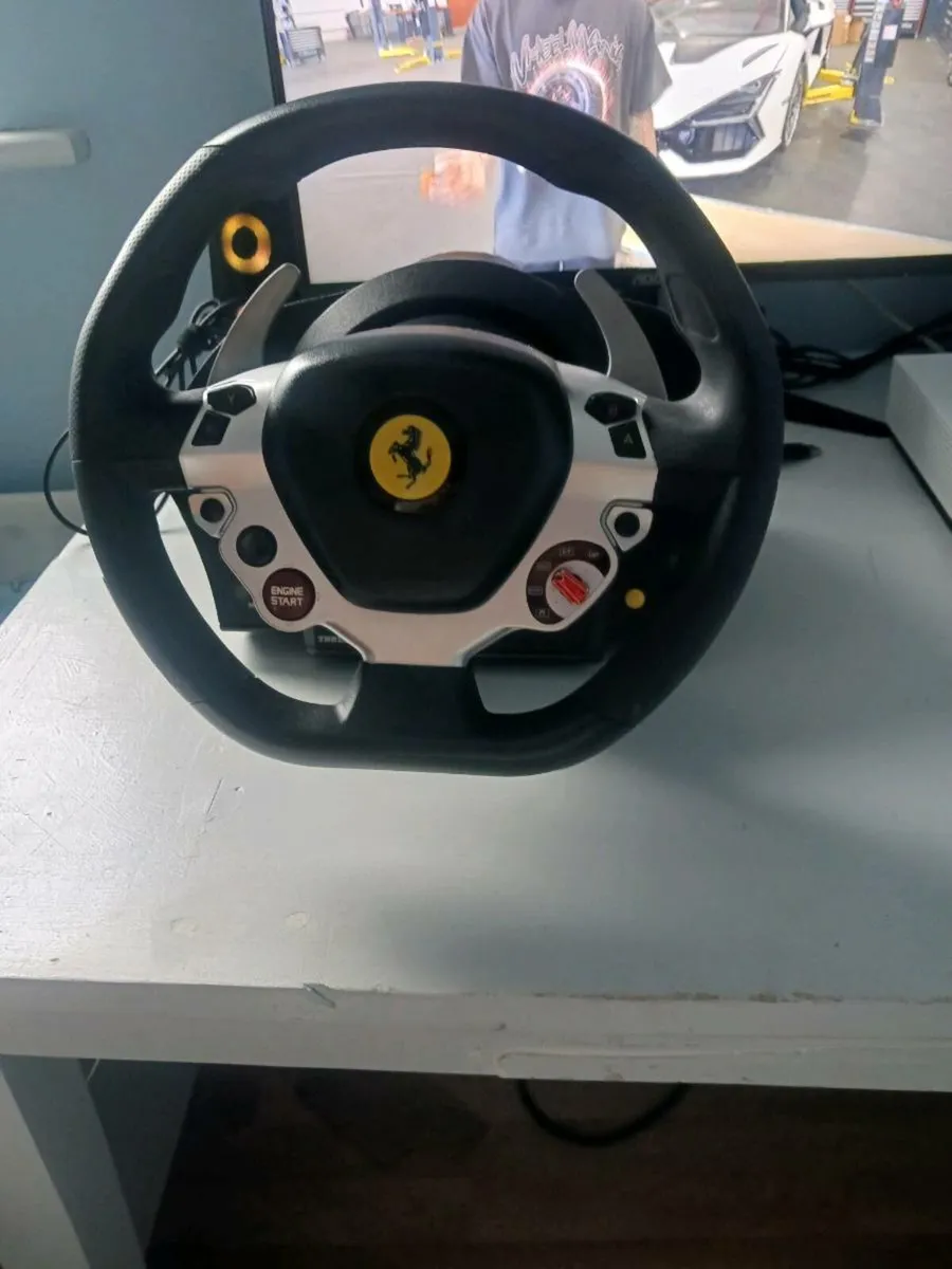Thurstmaster tx wheel and t3pa peedles - Image 1