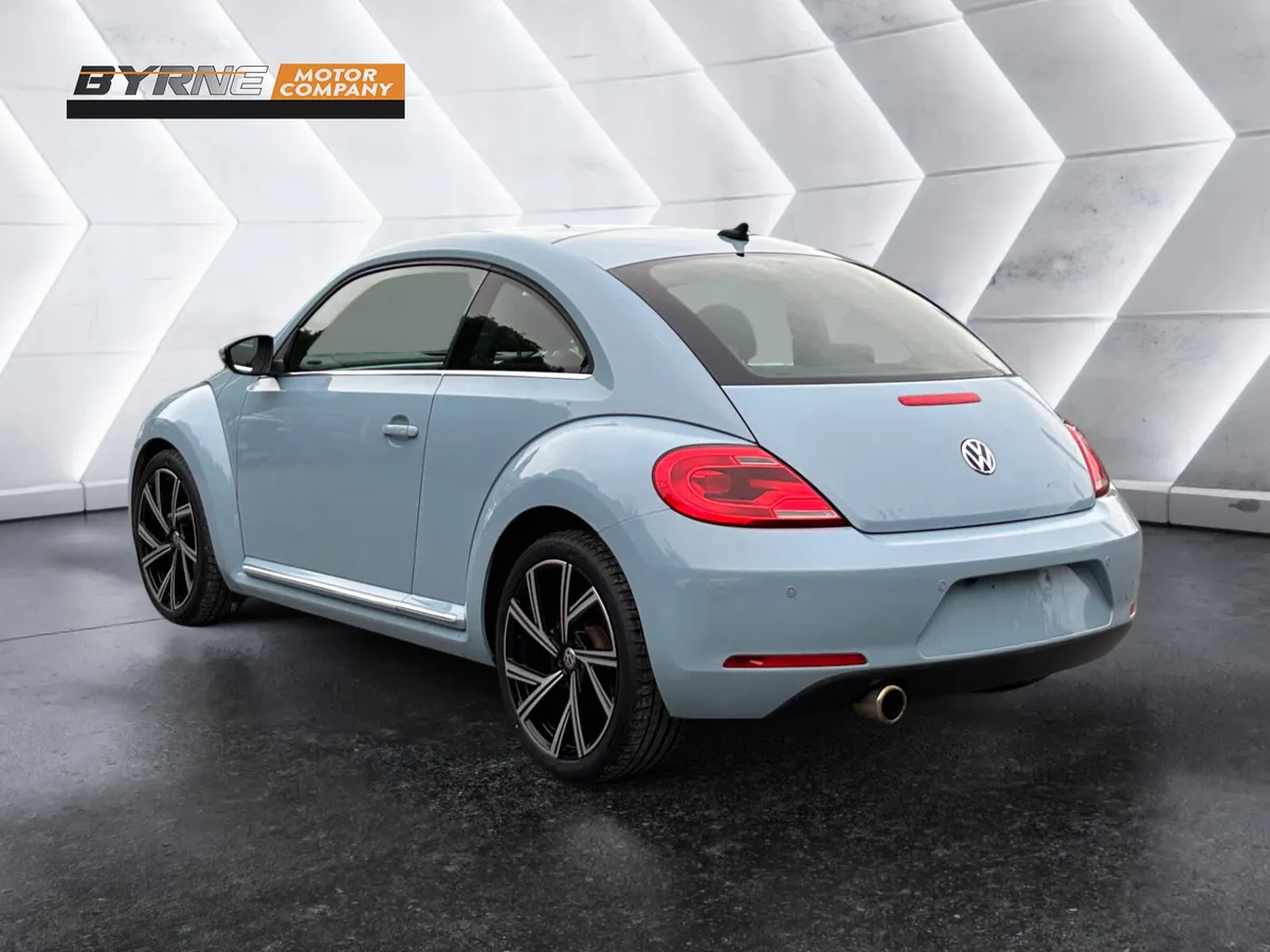 VOLKSWAGEN BEETLE 1.2 HIGHLINE AUTO, 2015 - Image 3
