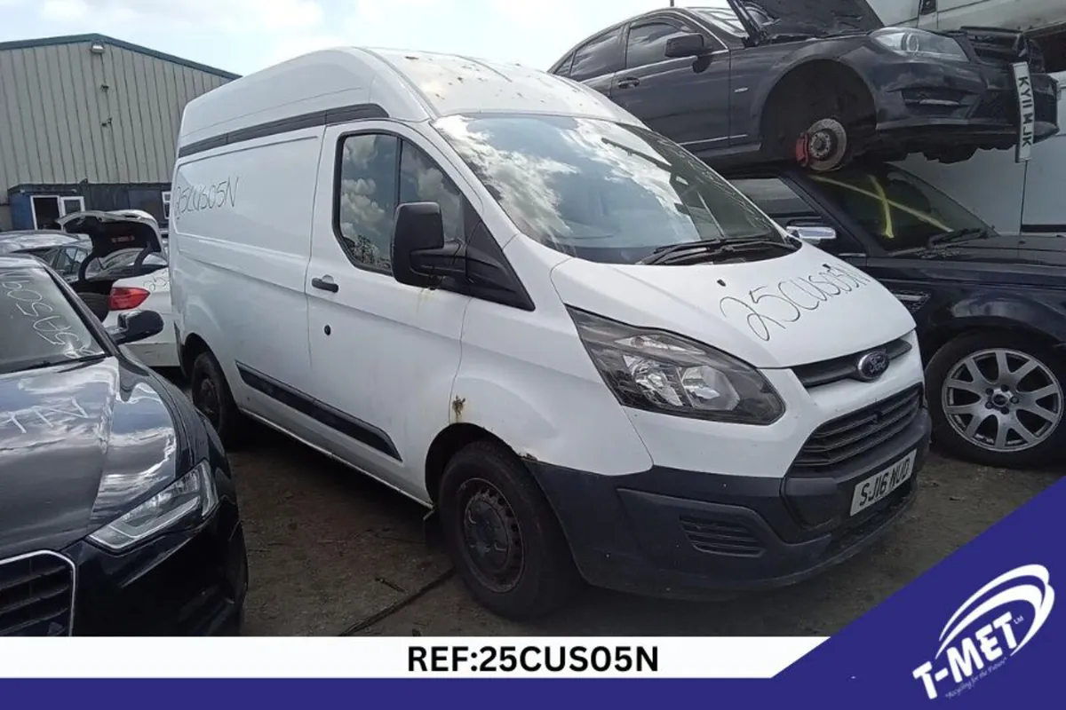 2016 FORD TRANSIT CUSTOM BREAKING FOR PARTS - Image 1