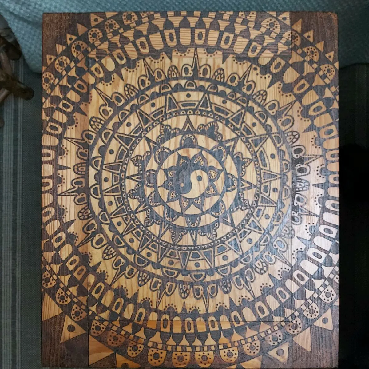 Wooden table - Image 3