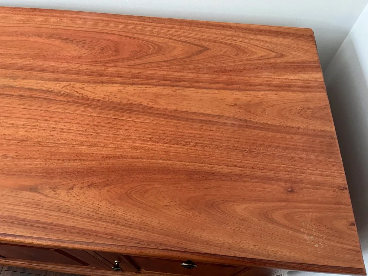 Sideboard - Image 3