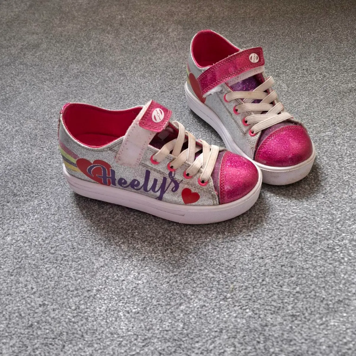 Heelys - Girls Size 12