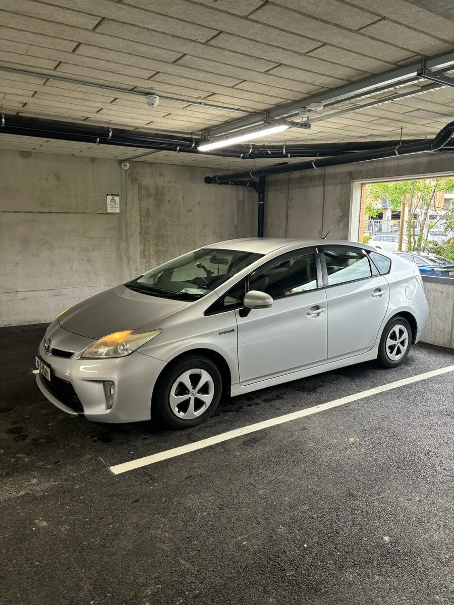 2012 Toyota Prius - Image 3