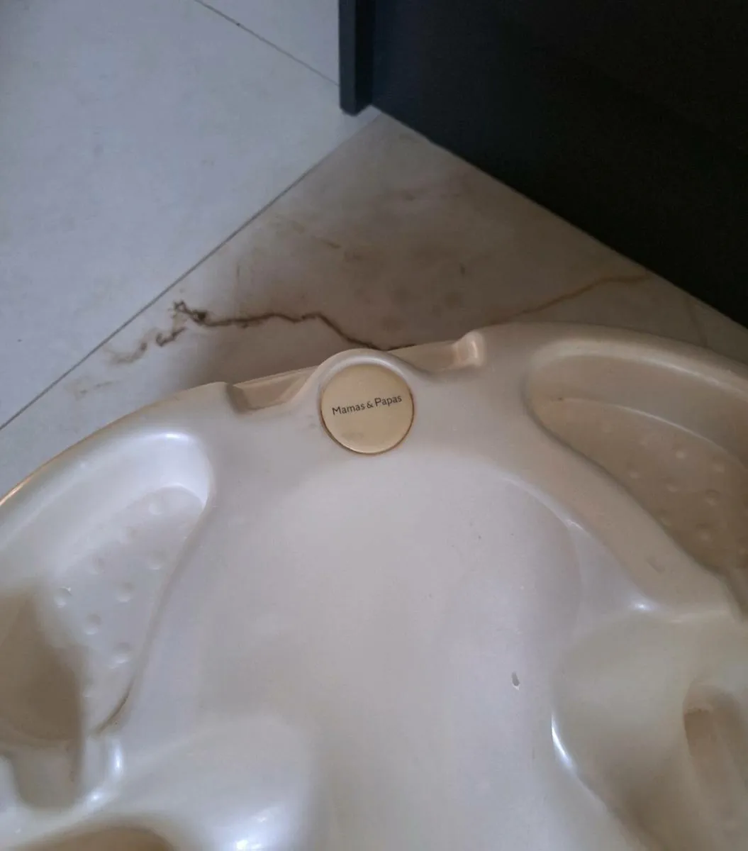 Baby bath - Image 1