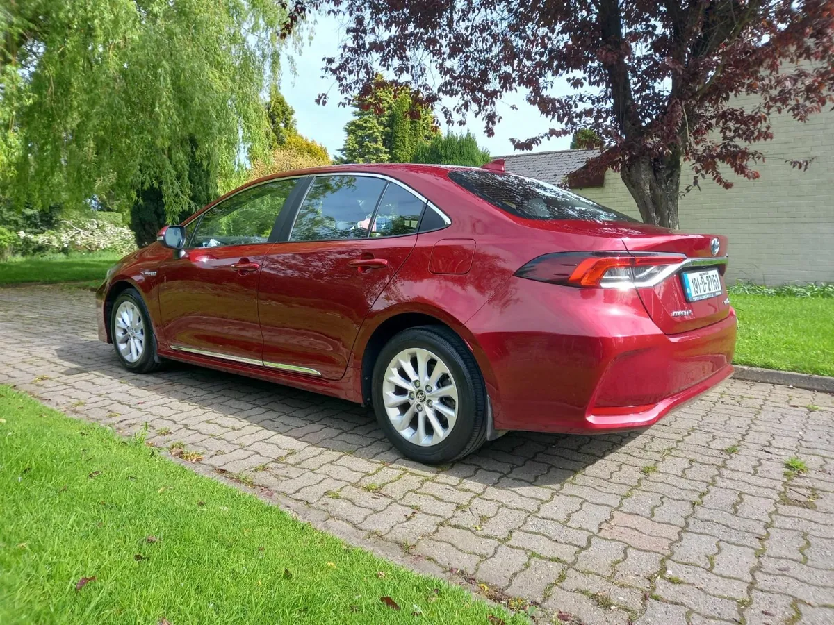 Toyota Corolla 2019 - Image 3