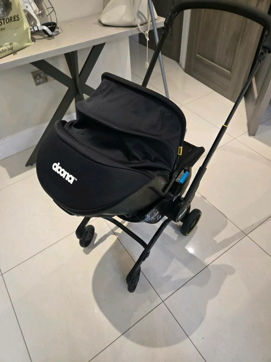 Donna x pram - Image 4