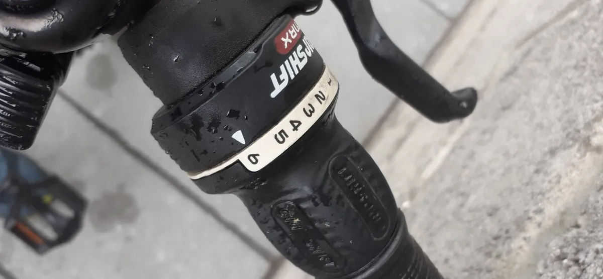 Girls bike - Image 3