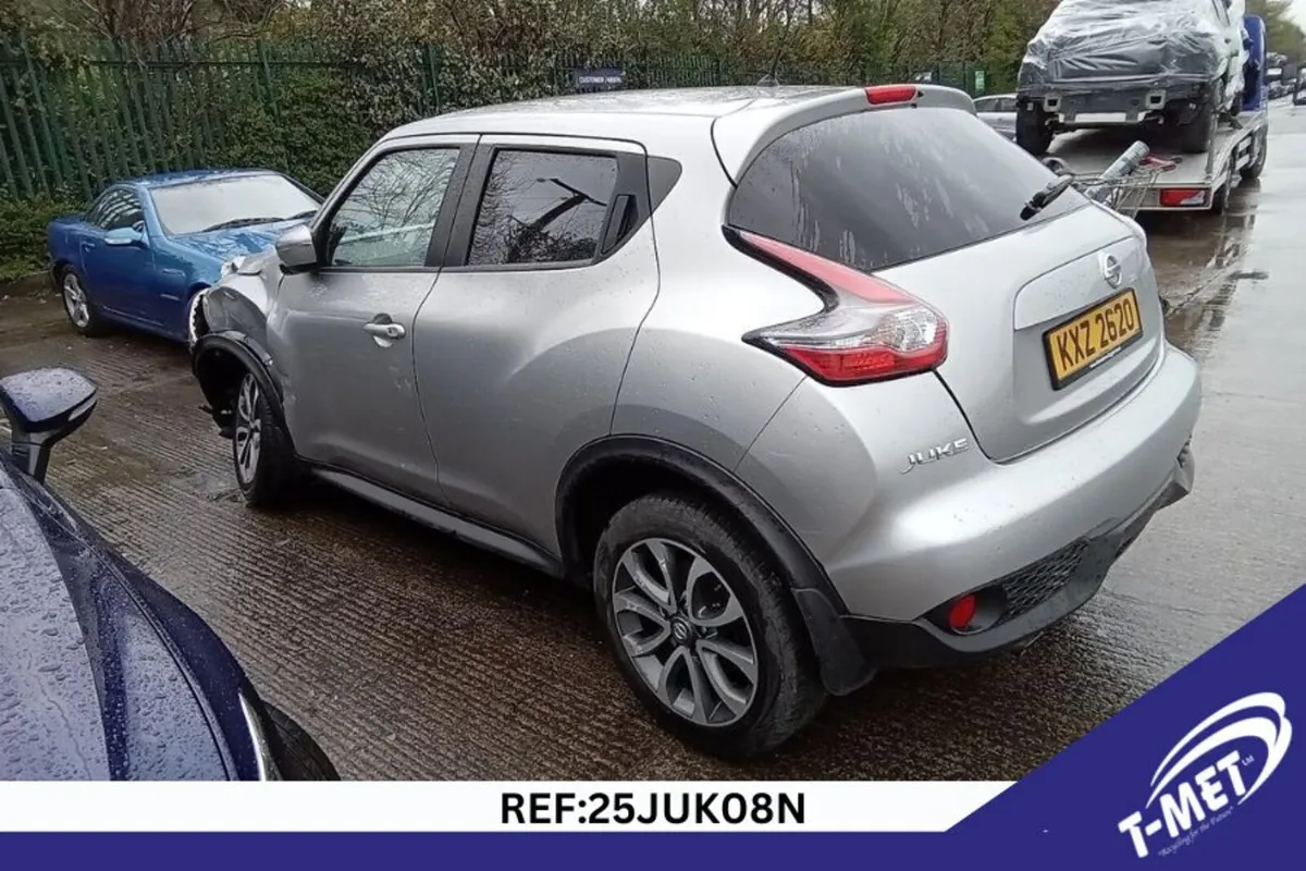 2017 NISSAN JUKE BREAKING FOR PARTS - Image 3