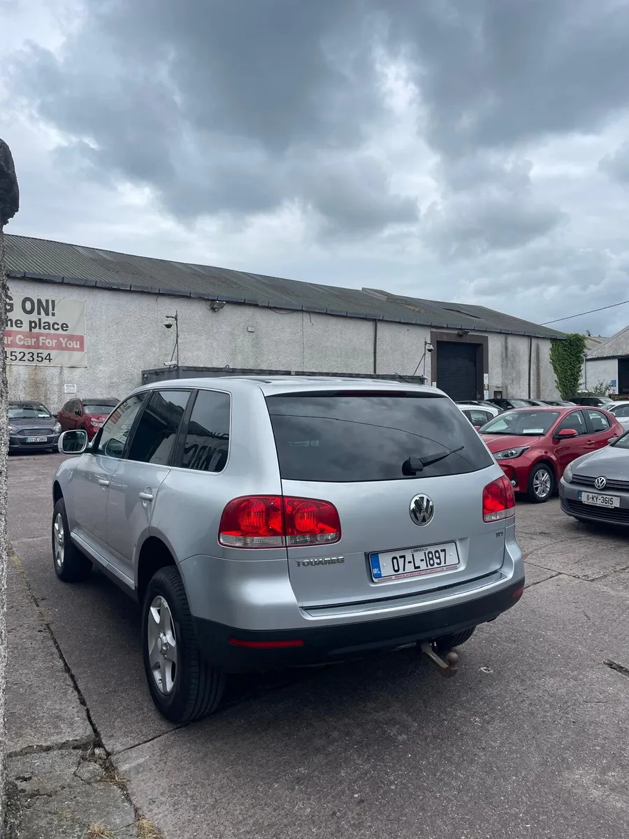 Volkswagen Touareg 2007 - Image 2