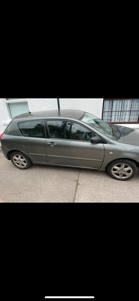 Toyota Corolla 2006 - Image 1