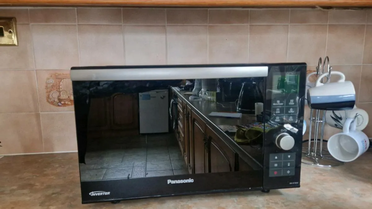 Inventer panasonic microwave - Image 3