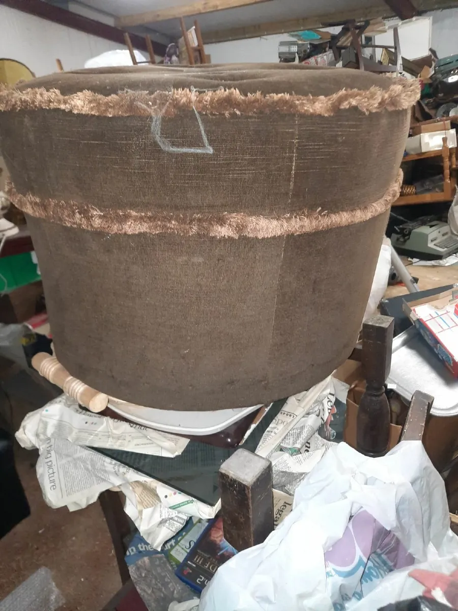 Vintage pouffe - Image 2