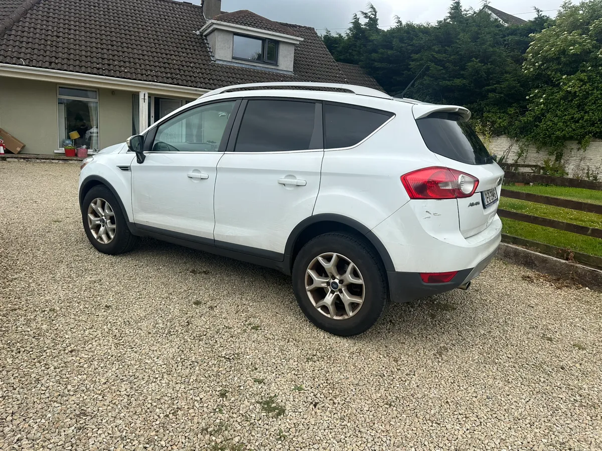Ford Kuga 2 Seat Commercial - Image 4