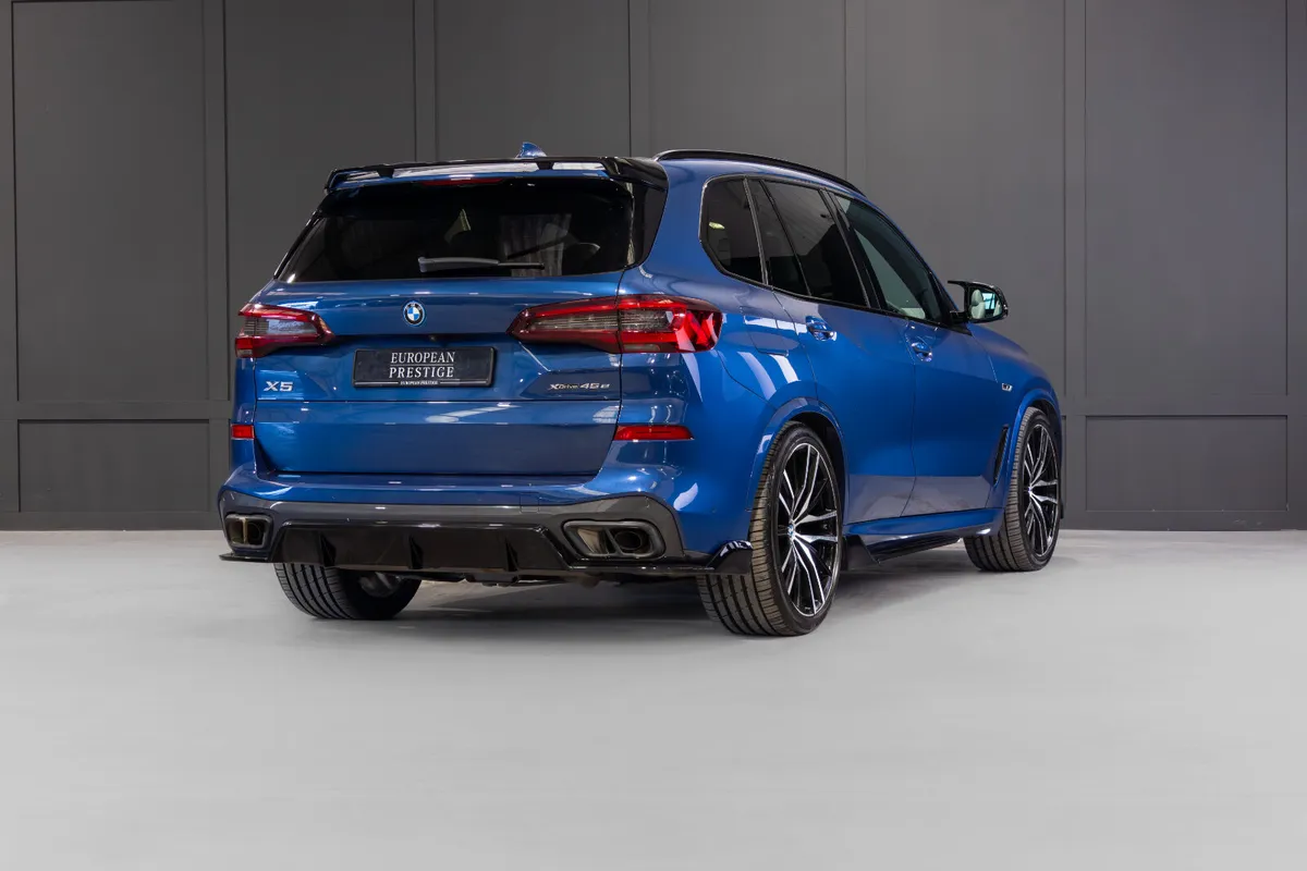 222 BMW X5 X-Drive 45e M-Sport 5 Seat N1 Crewcab - Image 3