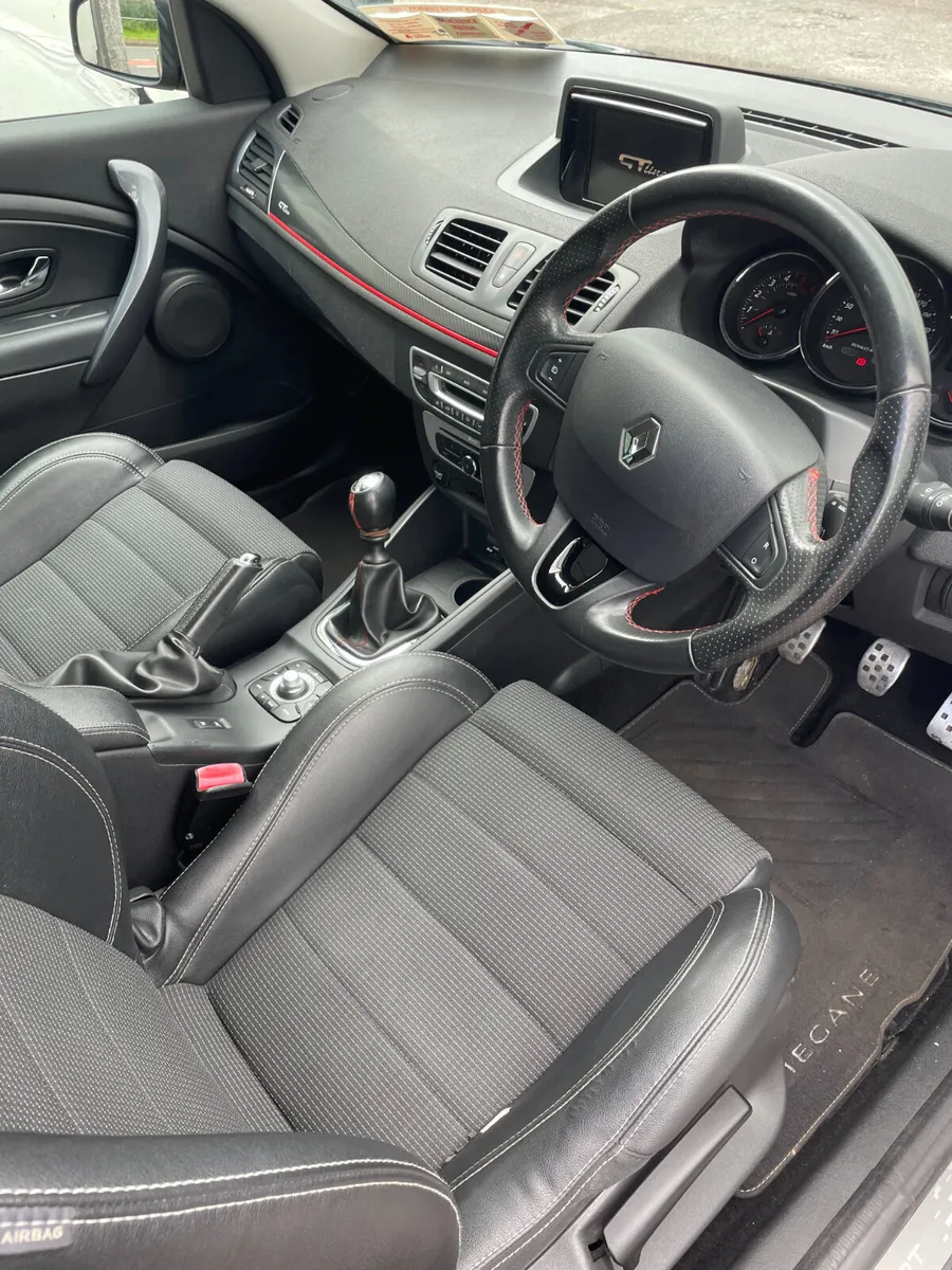 Renault Megane 2015 - Image 4