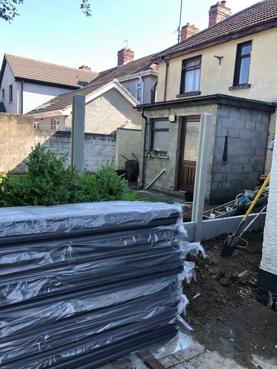 PVC fence panels, posts , bases. - Image 4
