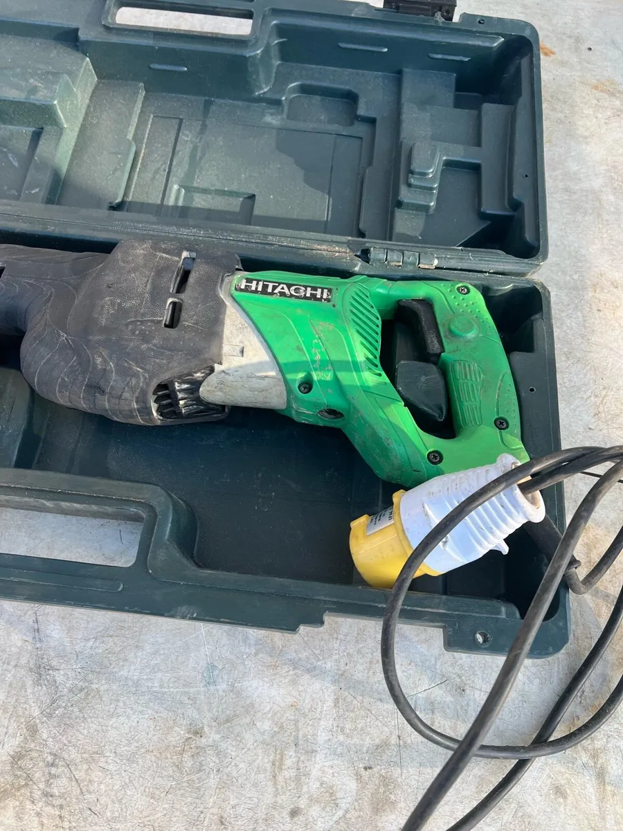 Reciprocating Saw Saber Saw Hitachi 110 volt - Image 3