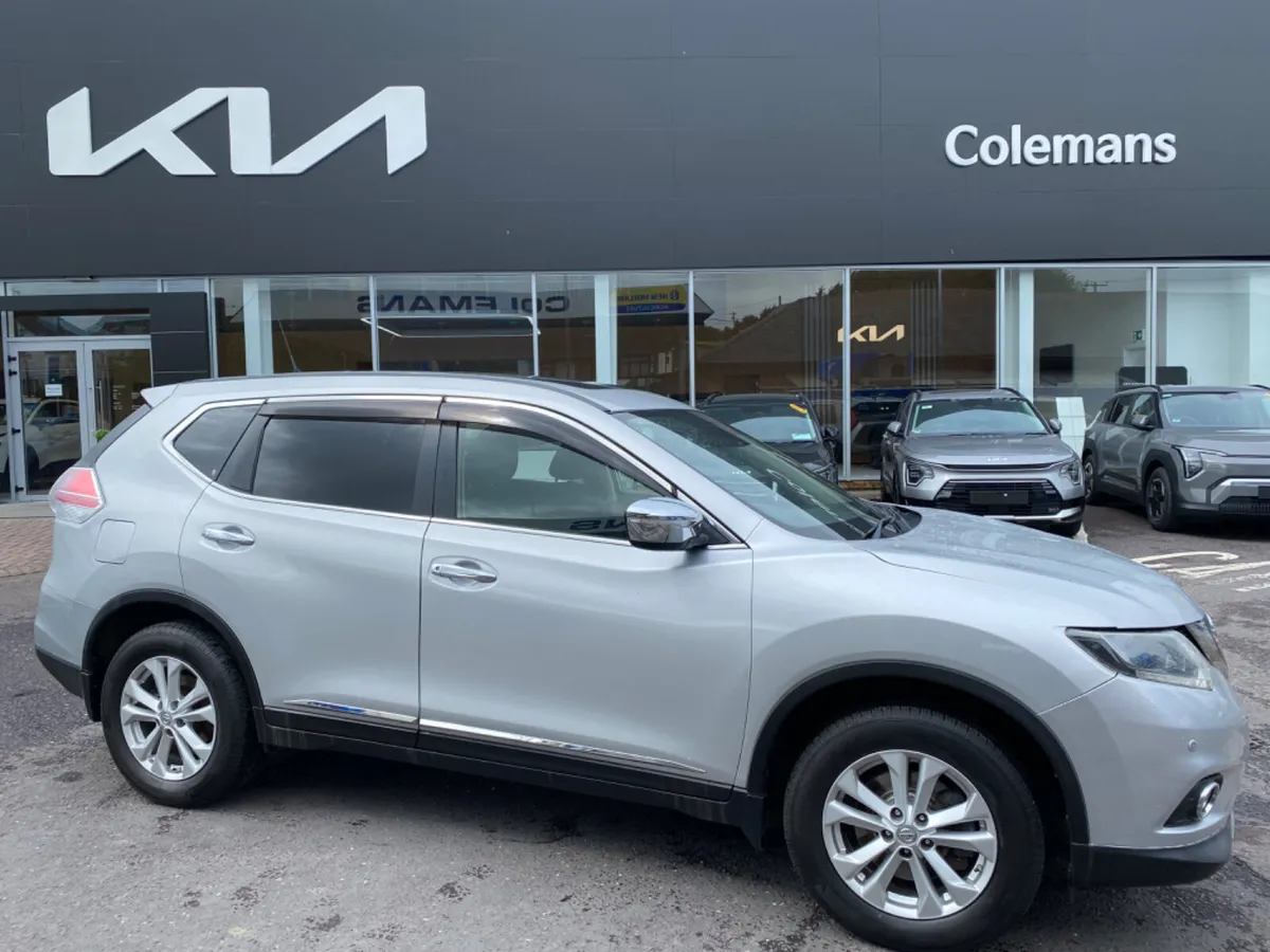 Nissan X-Trail 1.6DSL SV 7-Seater 2015 (151) - Image 1