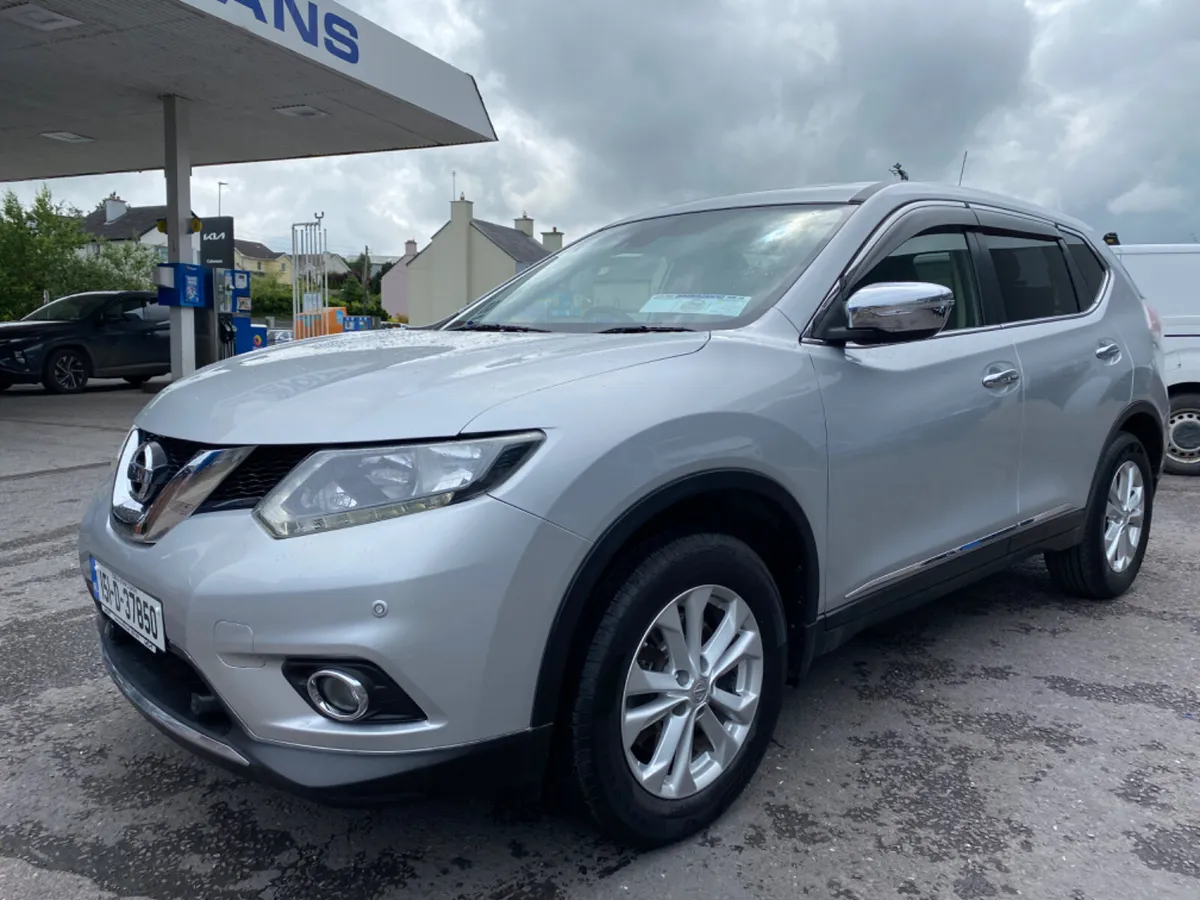 Nissan X-Trail 1.6DSL SV 7-Seater 2015 (151) - Image 4