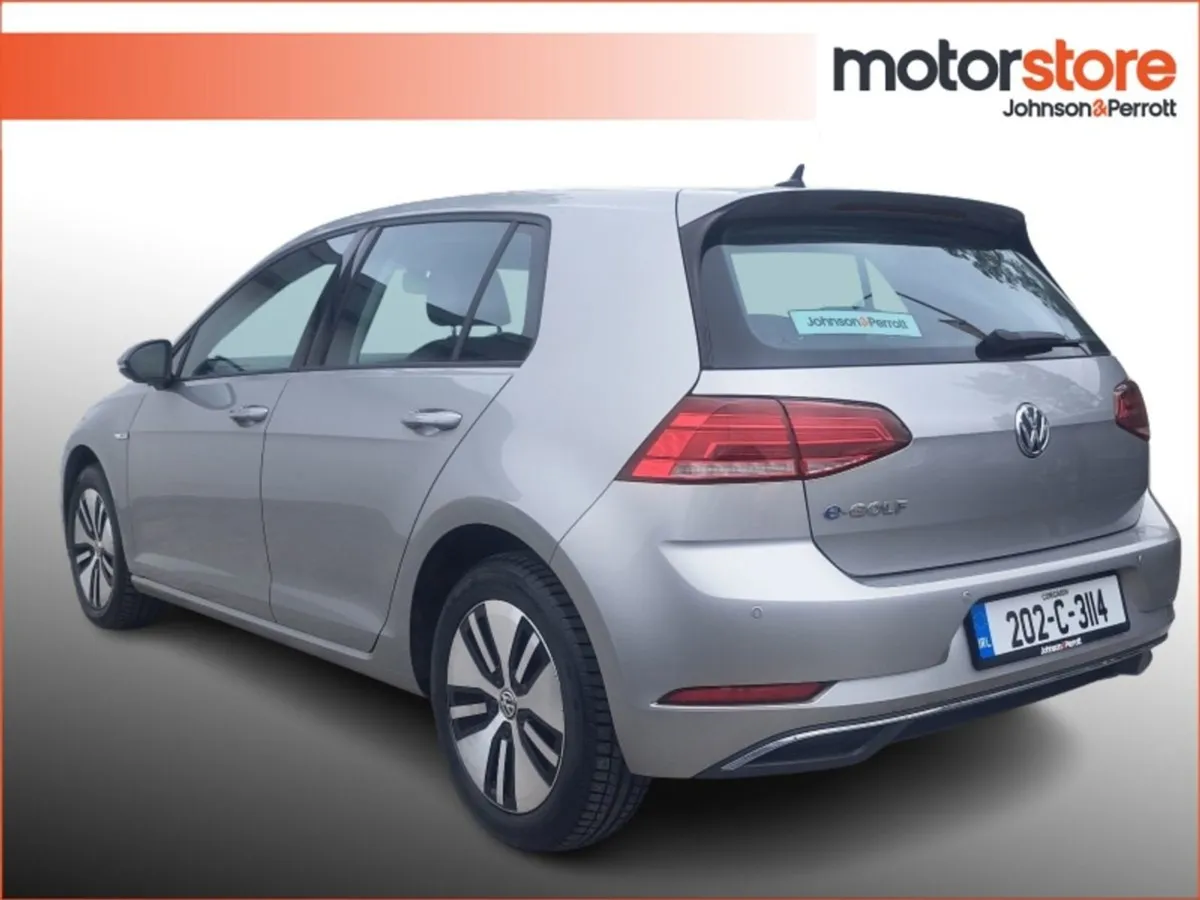 Volkswagen Golf E-golf  huge Spec / IN Like New C - Image 3
