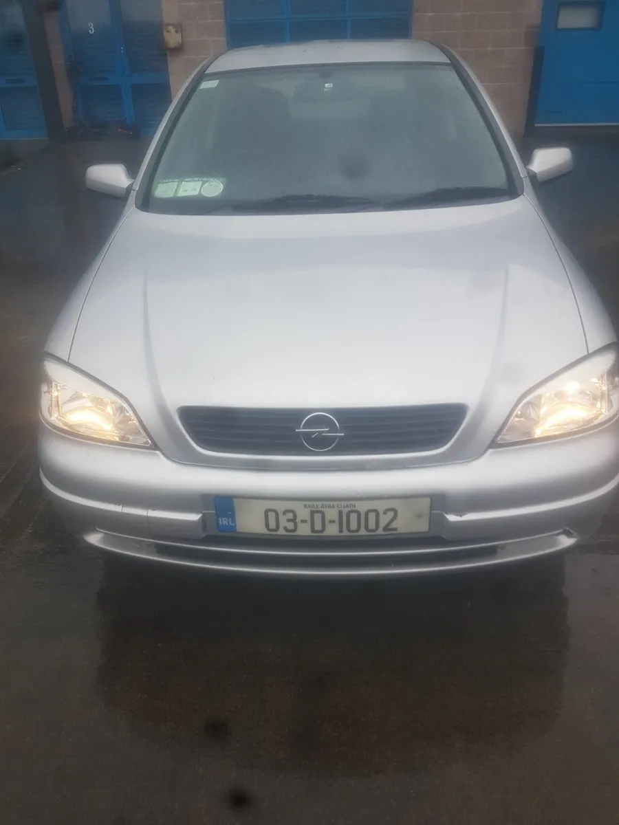 Opel Astra 2003 - Image 2
