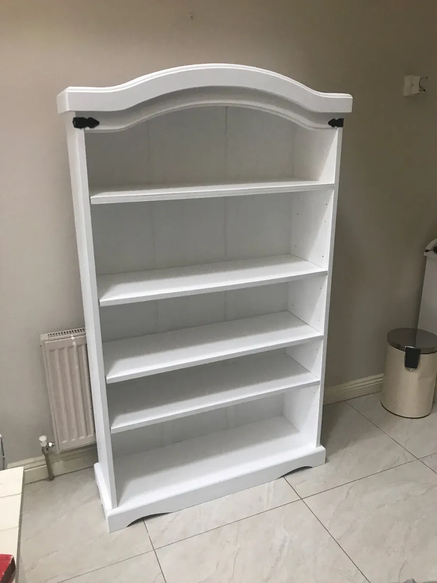 Bookcase - Image 1