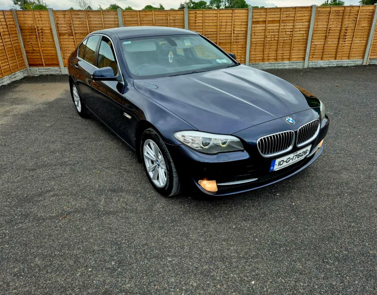 2010 BMW 520D - Image 2