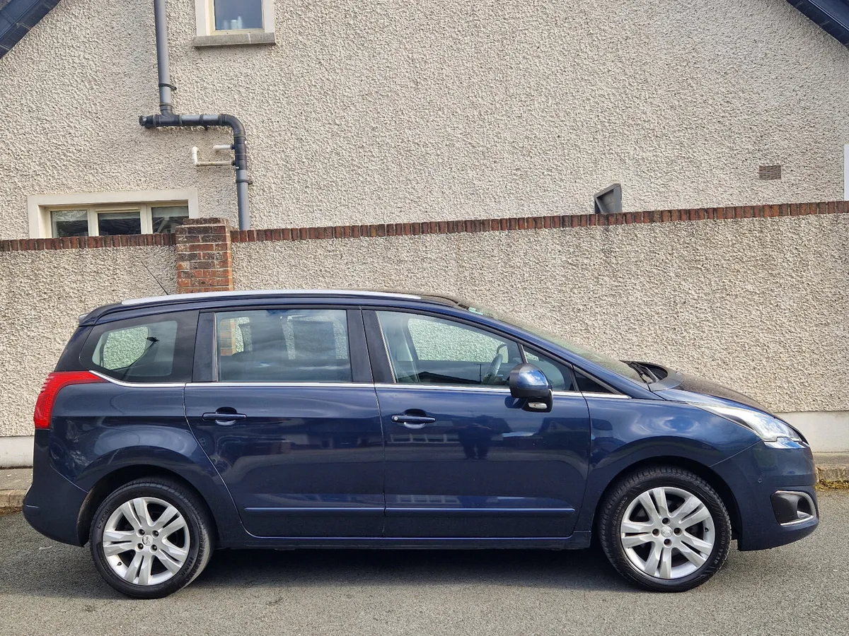 Peugeot 5008, 7 seats, Nct - Image 3