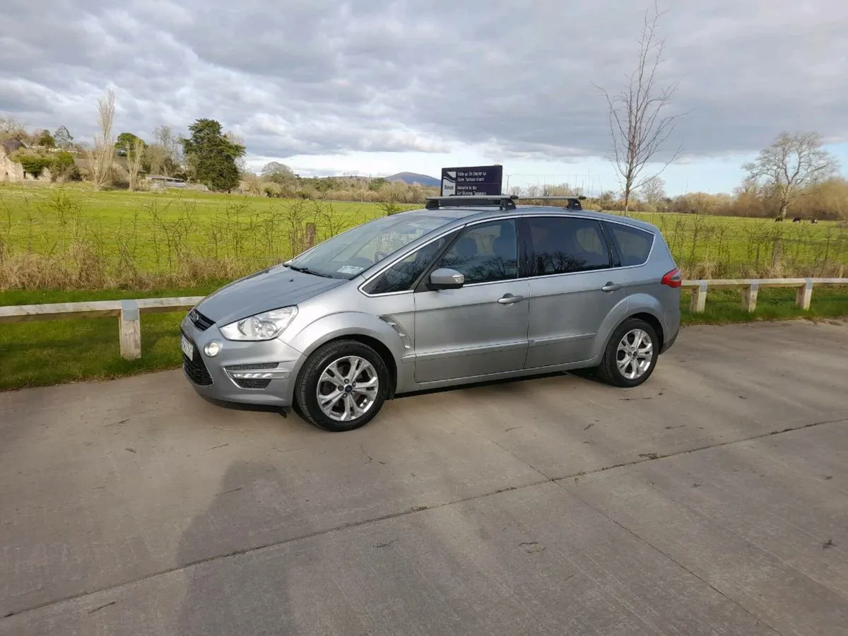 FORD SMAX 7 SEATER 2L  TITANIUM - Image 1