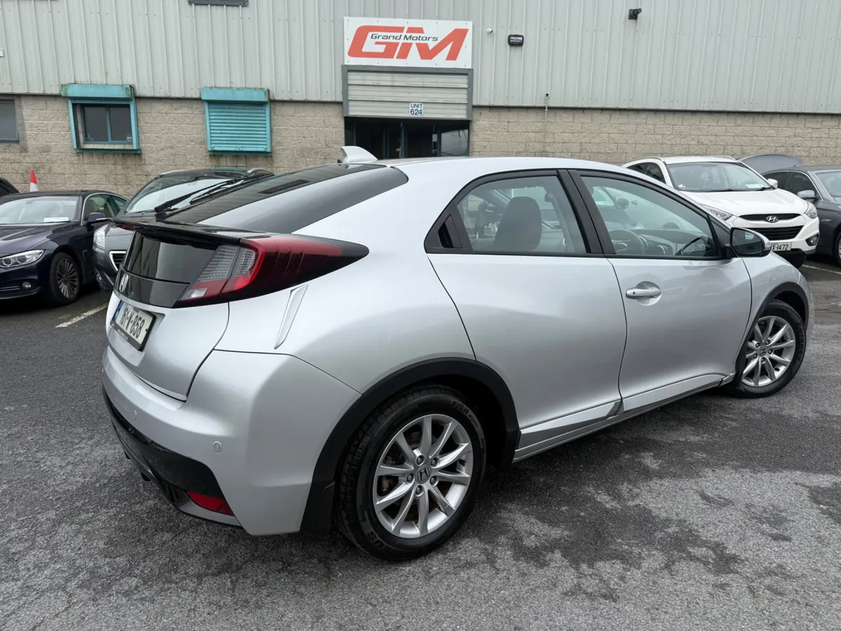 Honda Civic 2016 Diesel - Image 3