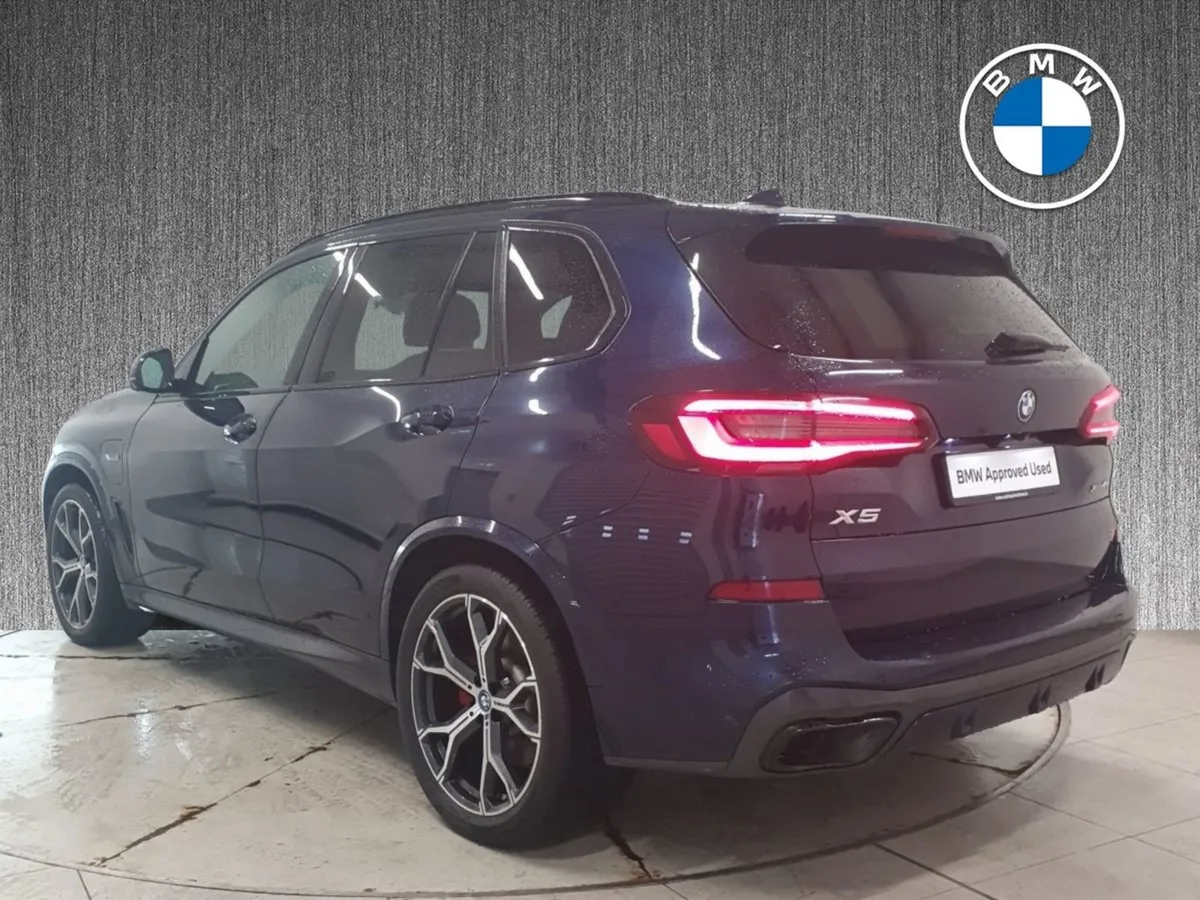 BMW X5 Xdrive45e M Sport PAN Roof / PRO / Comfort - Image 3