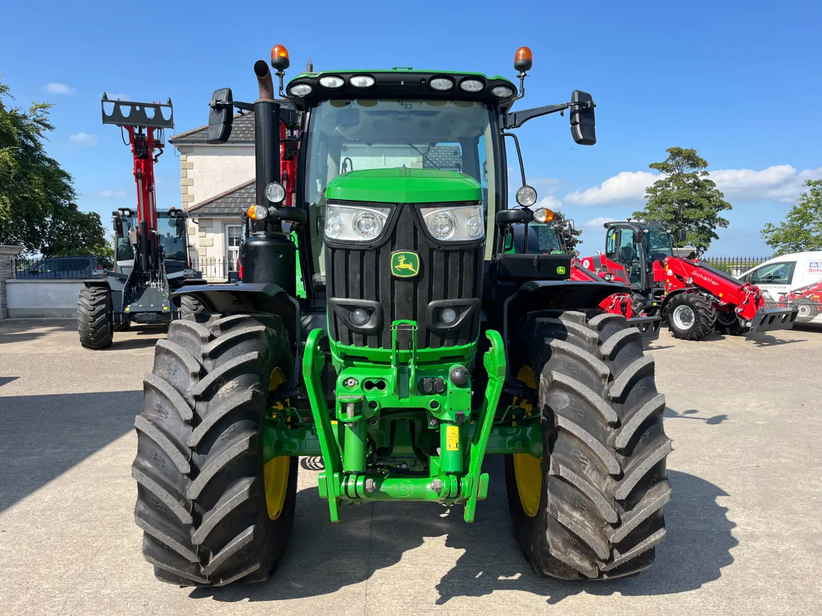 John Deere 6R215 - Image 4
