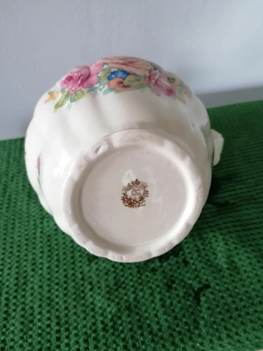 Porcelain Jug - Image 2