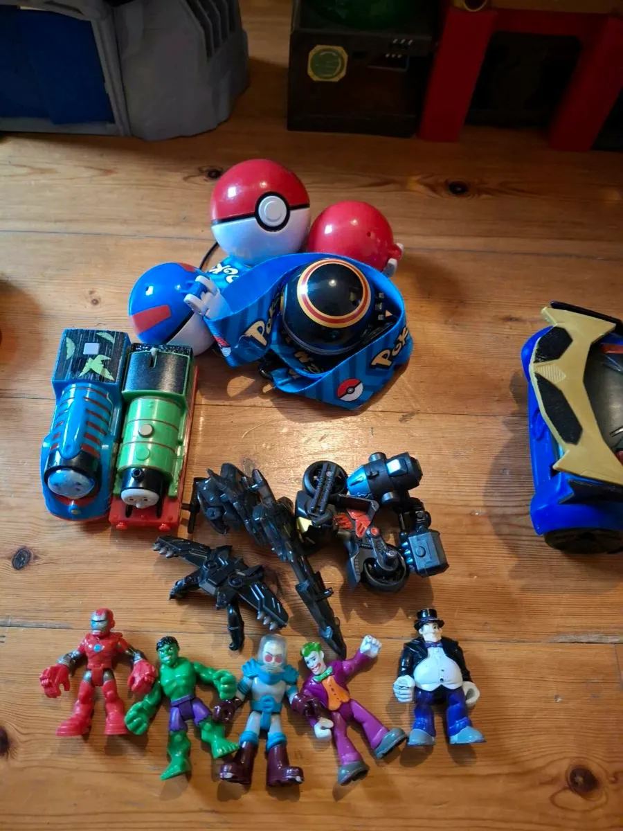 Toy bundle - Image 4