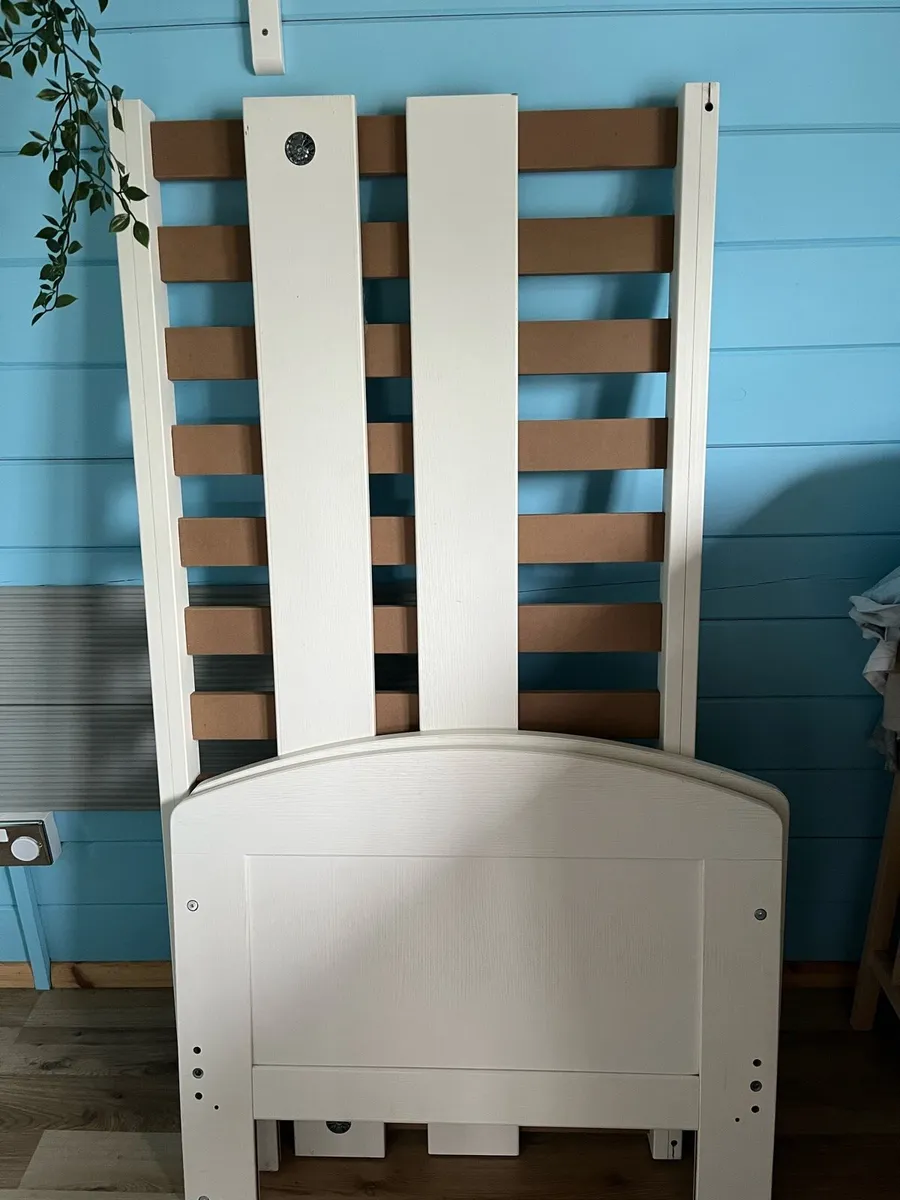 Cot bed - Image 3